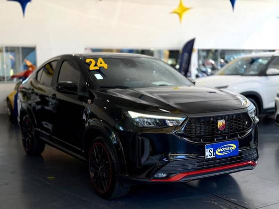 FIAT FASTBACK 1.3 TURBO 270 FLEX ABARTH AT6 FIAT FASTBACK 1.3 TURBO 270 FLEX ABARTH AT6